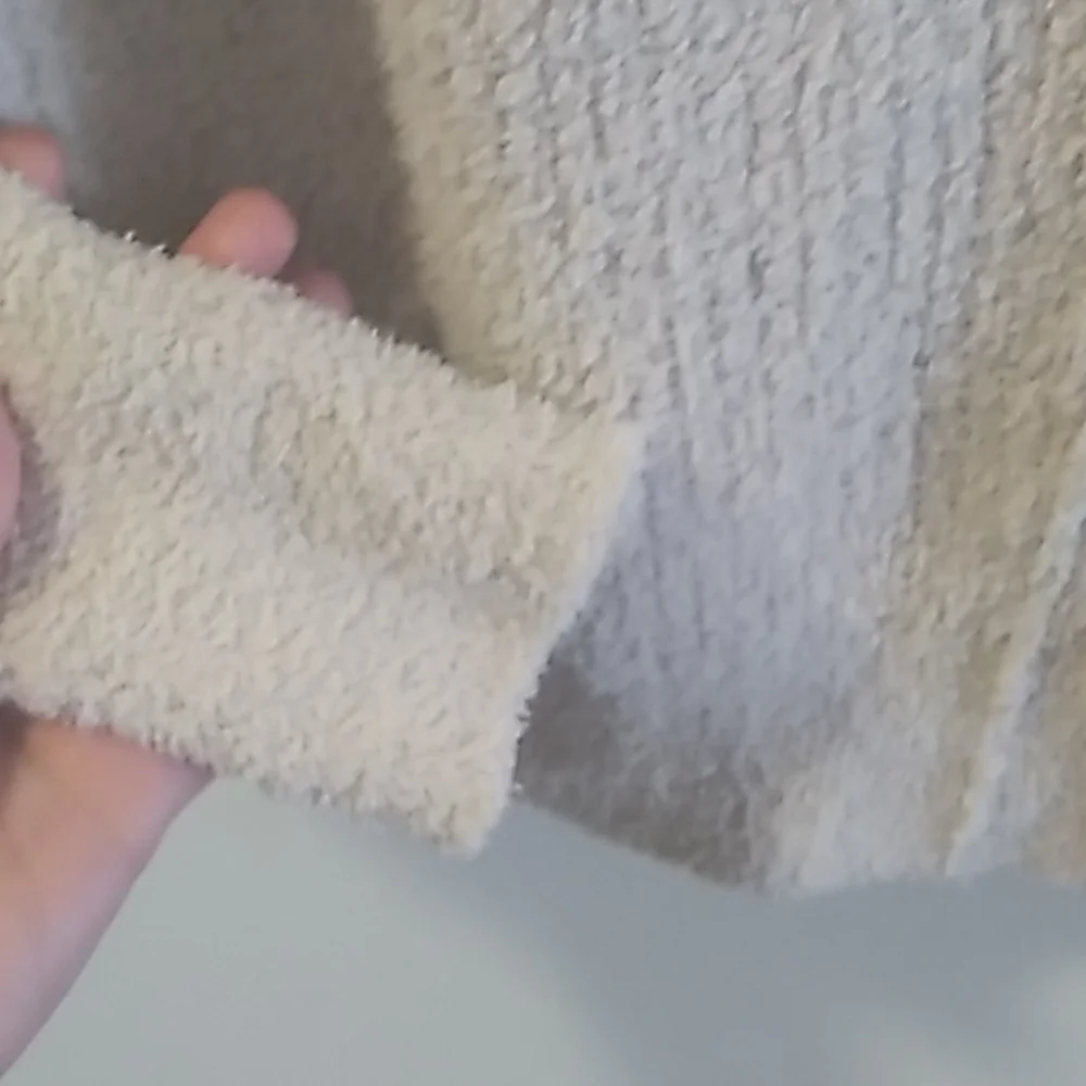 Sincerely Jules Teddy Bear V-Neck Sweater Large - Picture 2 of 6